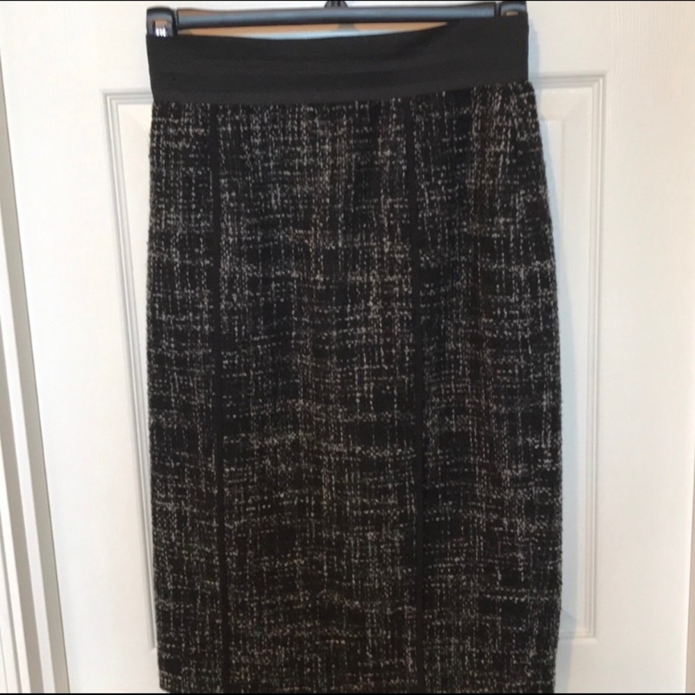 Halogen Black and White Tweed pencil skirt